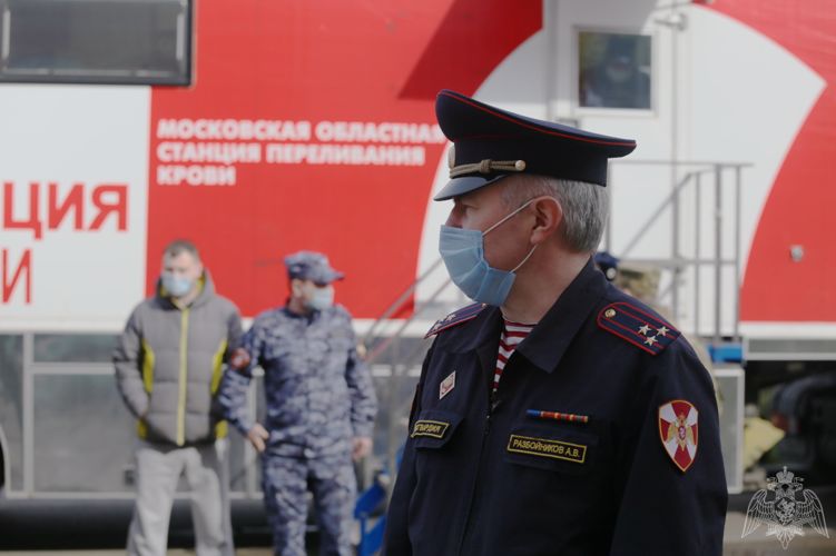 В Подмосковье продолжается донорская акция Центрального округа Росгвардии «От сердца к сердцу»