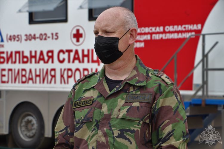 Накануне Всемирного Дня донора сотрудники Росгвардии в Подмосковье сдали 35 литров крови