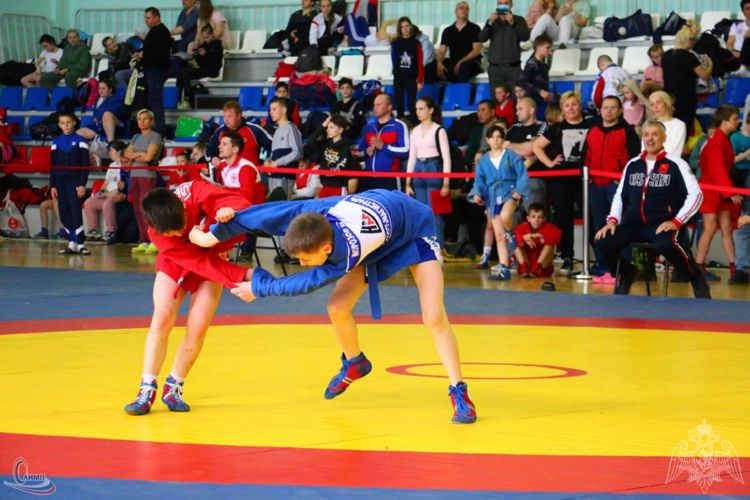 Сотрудники Росгвардии из Подмосковья заняли призовые места на чемпионате Центрального федерального округа по самбо