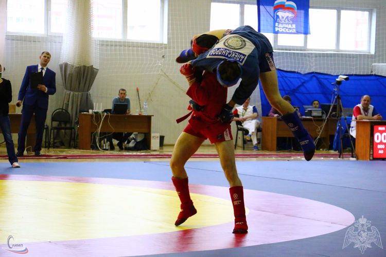 Сотрудники Росгвардии из Подмосковья заняли призовые места на чемпионате Центрального федерального округа по самбо