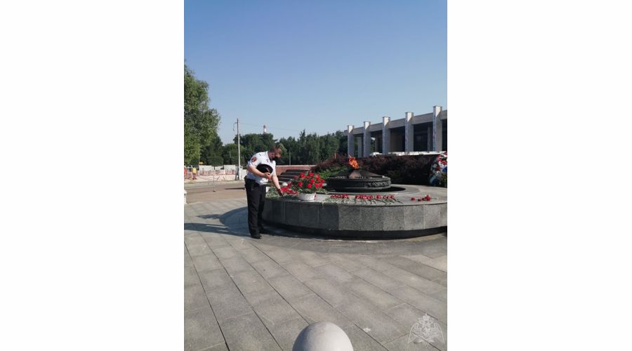 В Подмосковье сотрудники Росгвардии приняли участие в акции «Свеча памяти»