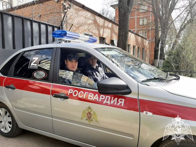 В Балашихе сотрудники Росгвардии задержали подозреваемого в краже алкогольной продукции