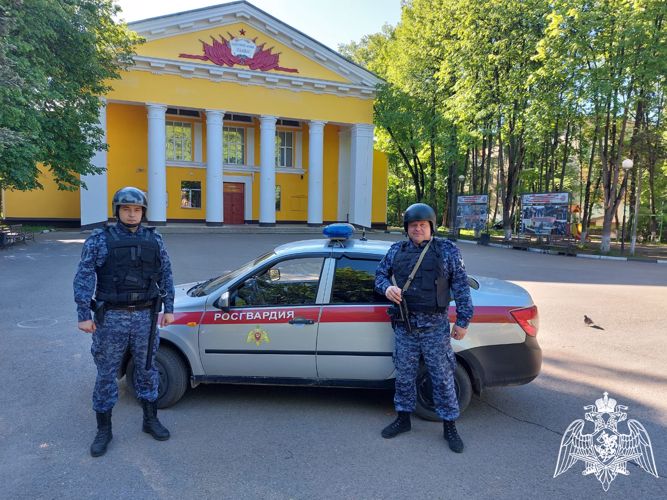 Подмосковные росгвардейцы задержали мужчину за угон автомобиля