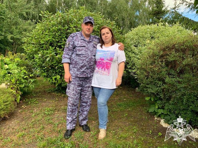 В Главном управлении Росгвардии по Московской области продолжается акция #ЗнайНаших, в которой рассказывается о действующих сотрудниках, их достижениях, увлечениях, чем они занимаются на службе и в свободное время