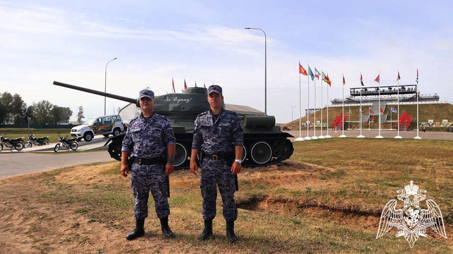 В Подмосковье росгвардейцы обеспечили безопасность форума "Армия - 2022"