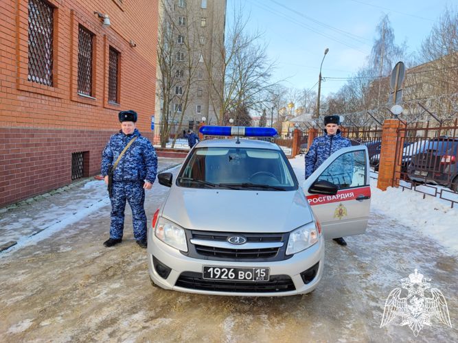 В Подмосковье сотрудники Росгвардии задержали женщину, нанесшую телесные повреждения 