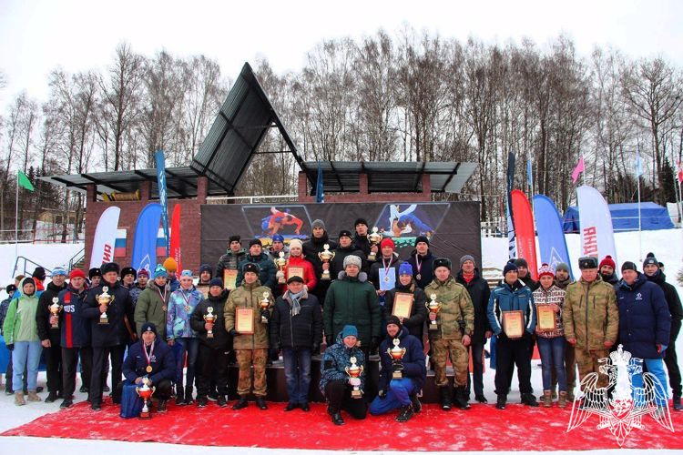 Сотрудники Росгвардии из Подмосковья стали призерами чемпионата Центрального округа по лыжным гонкам и служебному двоеборью