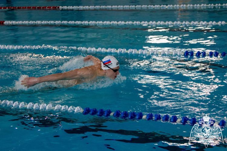 В Подмосковье росгвардейцы стали призерами на чемпионате Динамо по плаванию