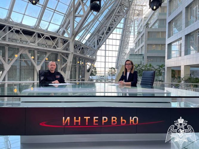 Командир спецподразделения СОБР «Булат»Росгвардии по Московской области стал гостем эфира на телеканале "360"