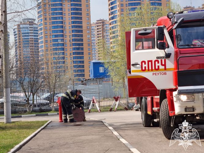 Совместная тренировка Росгвардии и МЧС прошла в Подмосковье