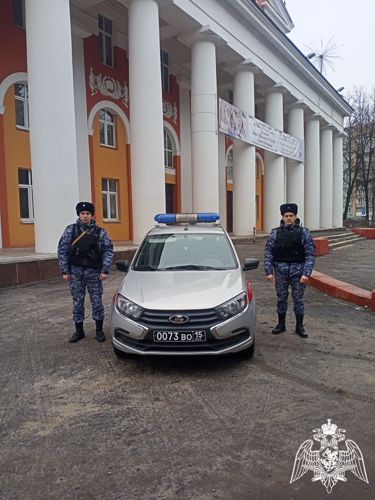 В Подмосковье росгвардейцы задержали подозреваемого в краже собственности супермаркета