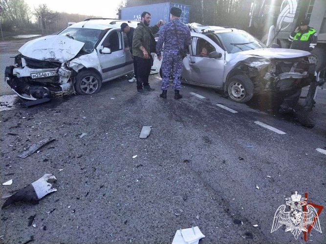 ПОСТРАДАВШЕМУ В ДТП ЖИТЕЛЮ ПОДМОСКОВЬЯ ДОВРАЧЕБНУЮ ПОМОЩЬ ОКАЗАЛИ РОСГВАРДЕЙЦЫ