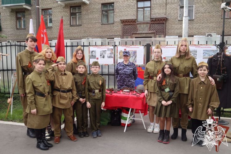 Сотрудница Росгвардии из Подмосковья провела патриотический урок для воспитанников детского дома «Спутник»