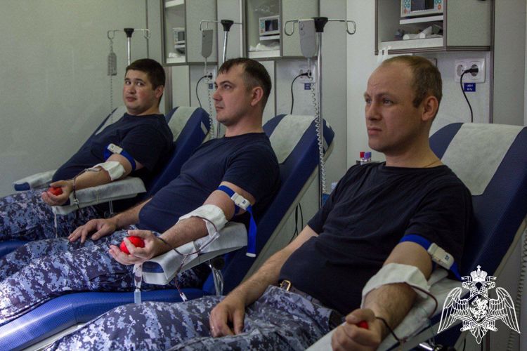 В донорской акции «От сердца к сердцу» приняли участие росгвардейцы из Подмосковья