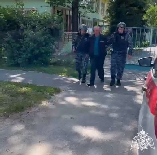 Сотрудники Росгвардии в Подмосковье задержали подозреваемого в нападении на работницу детского сада 