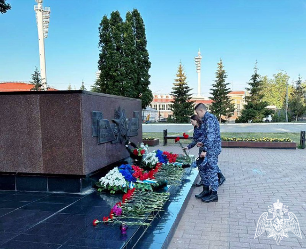 Сотрудники Росгвардии в Подмосковье приняли участие в акции «Свеча памяти»