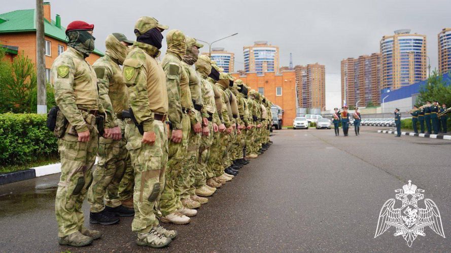 Сотрудники подмосковных спецподразделений Росгвардии, выполнявшие служебный долг на Северном Кавказе вернулись из очередной командировки (Видео)