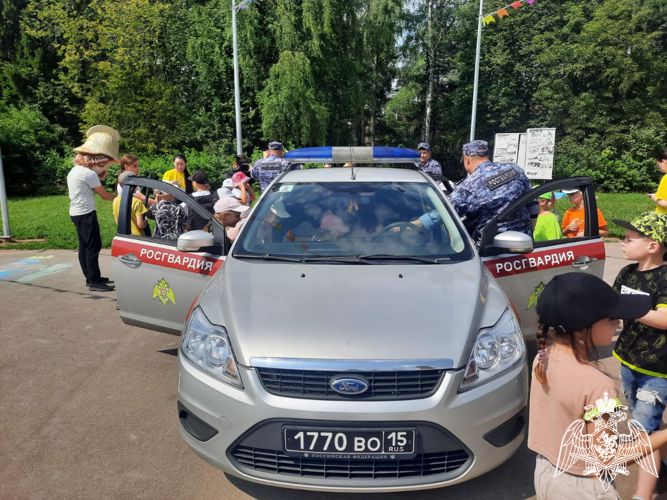 Росгвардейцы Подмосковья провели акцию «Каникулы с Росгвардией»