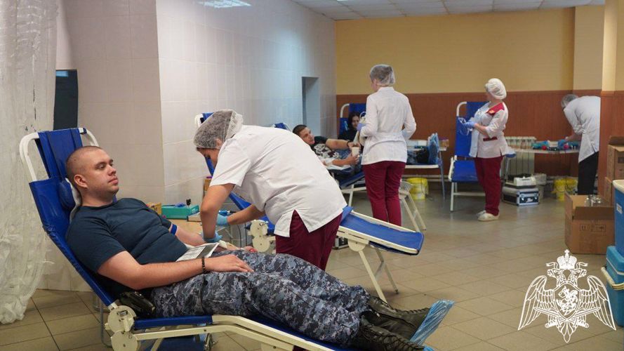 Более 45 литров крови сдали росгвардейцы в рамках акции «От сердца к сердцу» в Подмосковье 