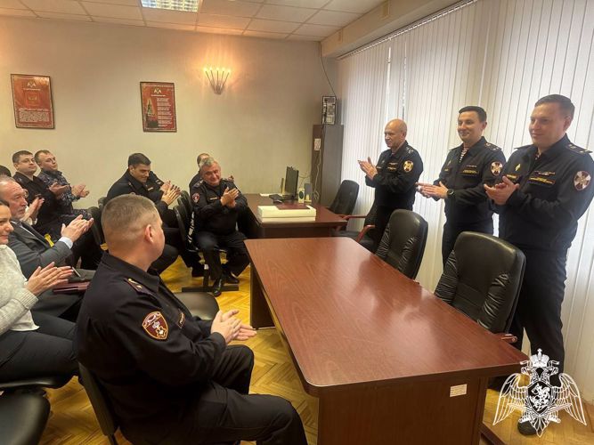 В Сергиевом Посаде росгвардейцы проводили на заслуженный отдых начальника отдела вневедомственной охраны