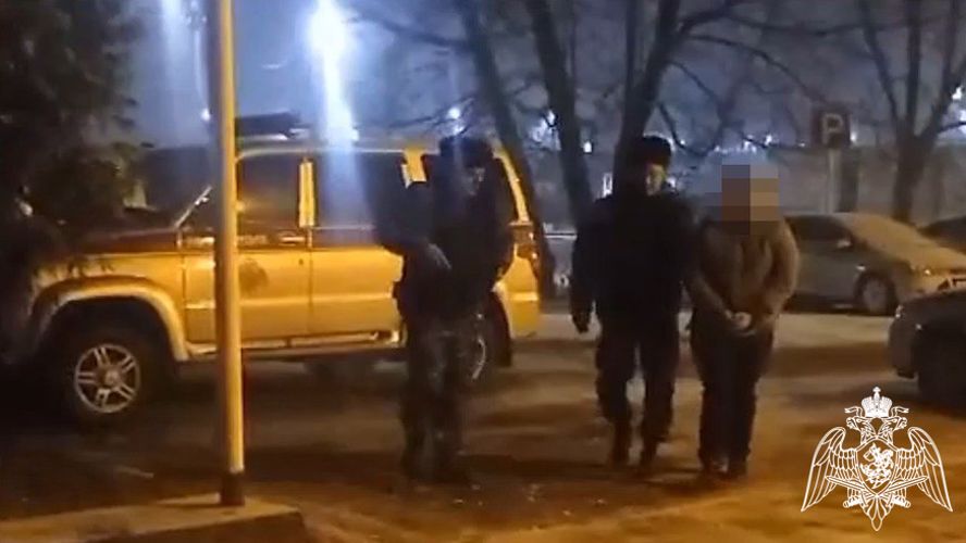 В Подмосковье сотрудники Росгвардии задержали женщину за незаконное хранение наркотиков