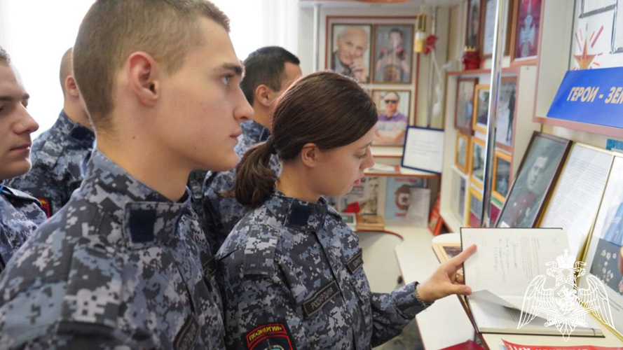 Память погибшего сотрудника ОМОН Росгвардии почтили в Подмосковье