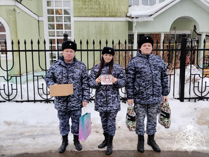 Росгвардейцы Московской области поддержали новогоднюю ведомственную акцию «Дед Мороз специального назначения»
