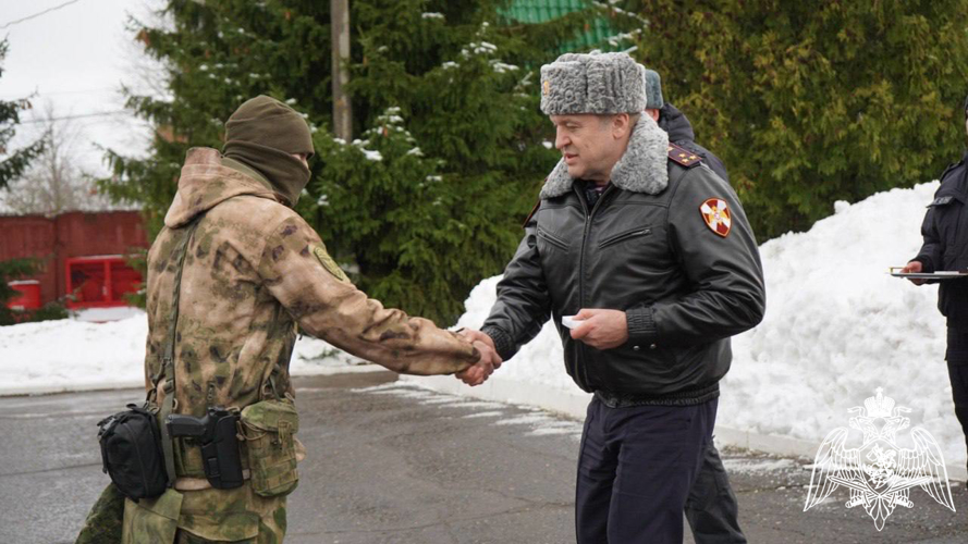 В Московской области состоялась торжественная встреча сотрудников ОМОН «Русич» и «Пересвет», вернувшихся из командировки
