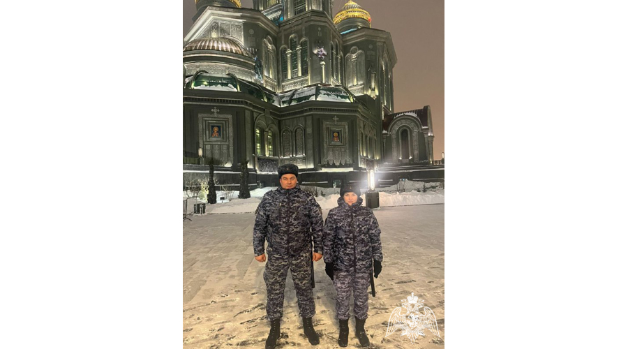 Сотрудники Росгвардии обеспечили безопасность граждан во время крещенских купаний в Подмосковье