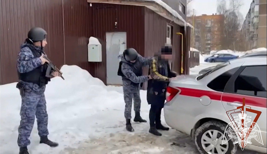 В Подмосковье сотрудники Росгвардии задержали подозреваемого в краже элитного алкоголя 