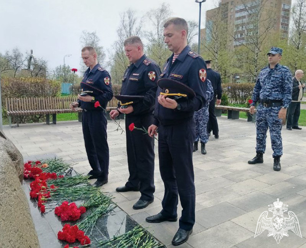 Росгвардейцы Подмосковья почтили память погибших в радиационных авариях и катастрофах 