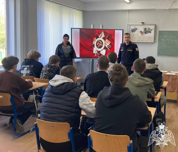 В преддверии Дня Великой Победы подмосковные росгвардейцы проводят патриотические мероприятия