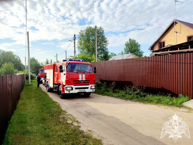 В Московской области сотрудники Росгвардии блокировали очаг возгорания в охраняемом частном доме