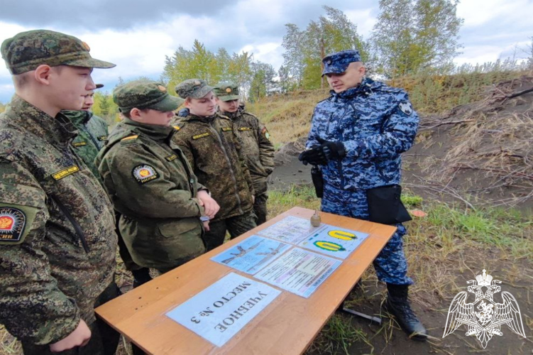 Сотрудники Росгвардии приняли участие в организации военно-патриотического сбора «СТРАЖ — 2024»