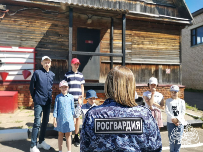 В Подмосковье продолжается ведомственная акция «Каникулы с Росгвардией»