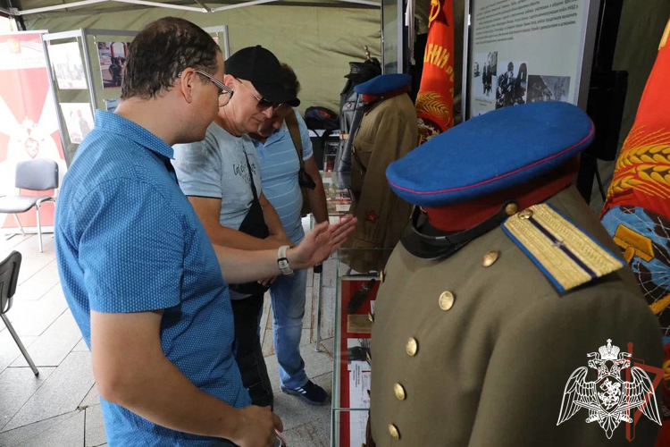 Более 5 тысяч человек посетили культурно-просветительское мероприятие «Один день с Росгвардией» в Москве