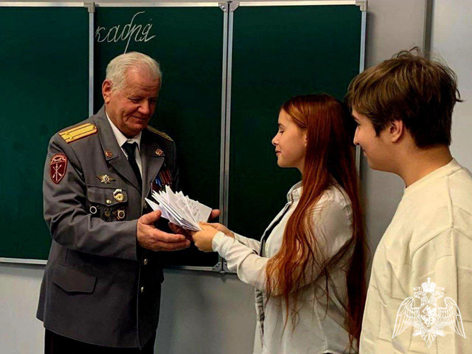 В День семьи, любви и верности ветеран войск правопорядка Московской области рассказал о секрете крепких и долгих семейных отношений