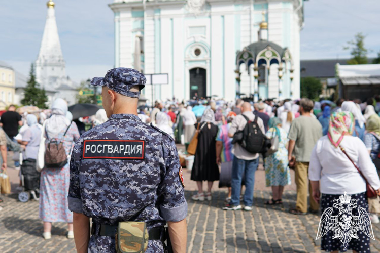 Росгвардейцы приняли участие в праздничных мероприятиях, посвященных Дню памяти преподобного Сергия Радонежского