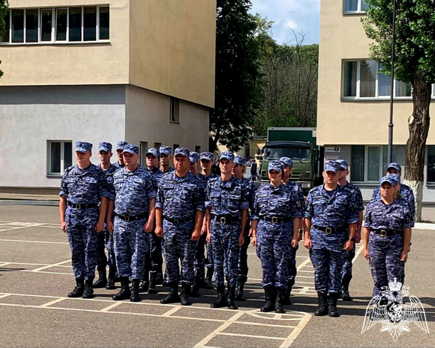 Сотрудники вневедомственной охраны подмосковного главка Росгвардии завершили курс первоначального обучения