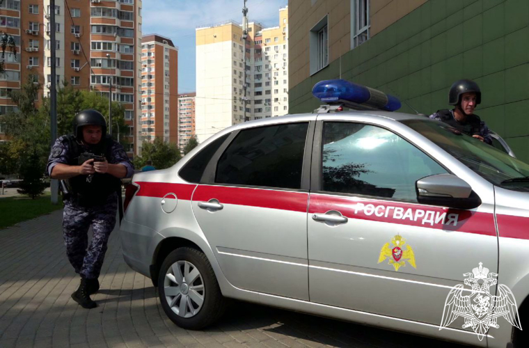 Сотрудники подмосковного главка Росгвардии приняли участие во всероссийских антитеррористических учениях