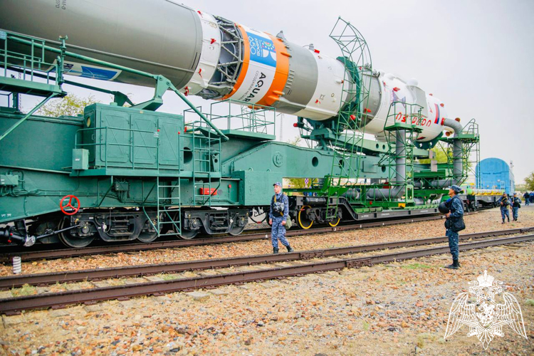 Росгвардейцы обеспечили безопасность транспортировки ракеты-носителя «Союз-2.1а» на космодроме «Байконур»