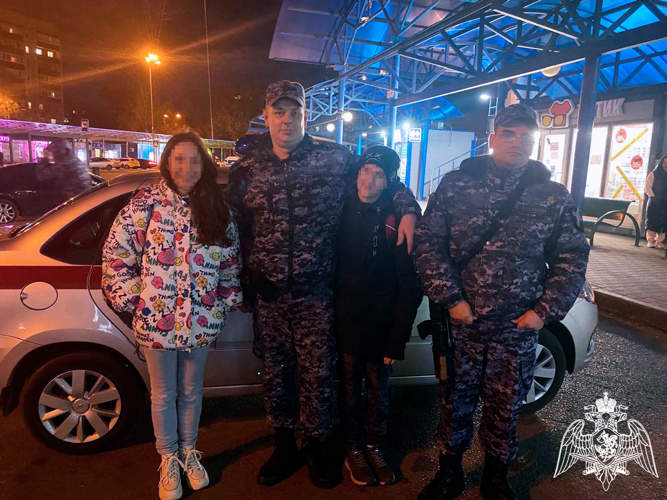 В Подмосковье росгвардейцы оперативно разыскали потерявшегося ребёнка