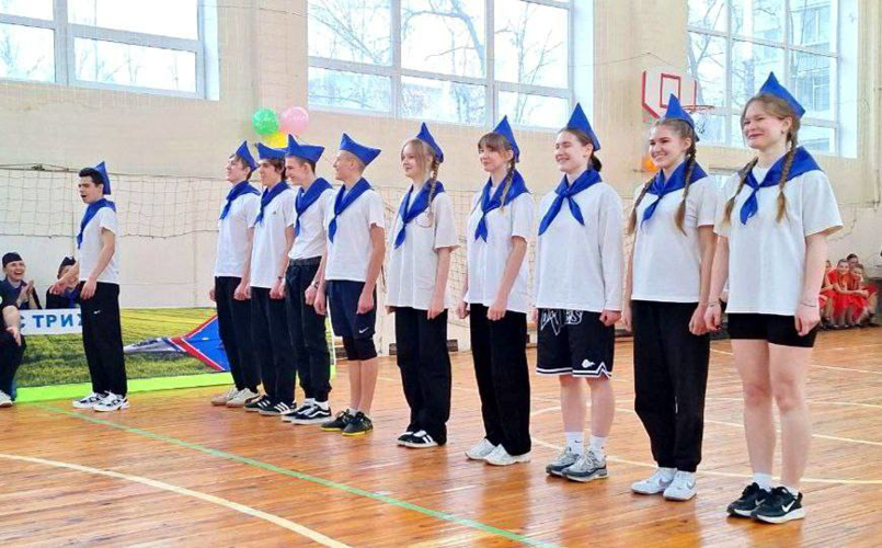 Подмосковные росгвардейцы совместно с кадетами раменского «Гвардейского класса» вошли в состав жюри школьной спортивной эстафеты, приуроченной ко Дню Защитника Отечества