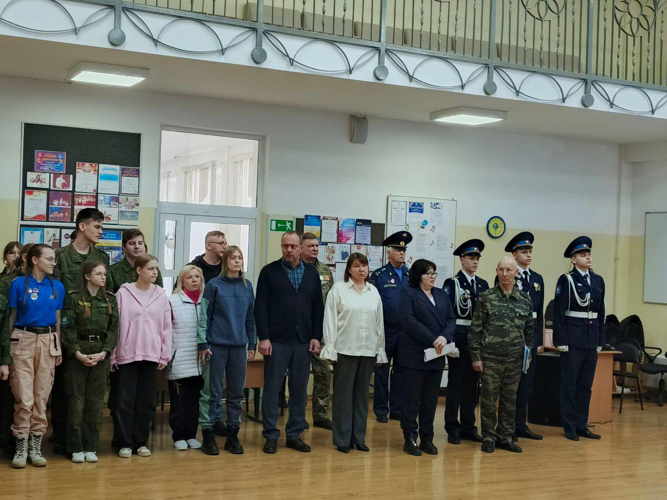 Кадеты подольского "Гвардейского класса" завоевали кубок "За рвение к Победе" в рамках первой спортивной Спартакиады, прошедшей накануне Дня Защитника Отечества