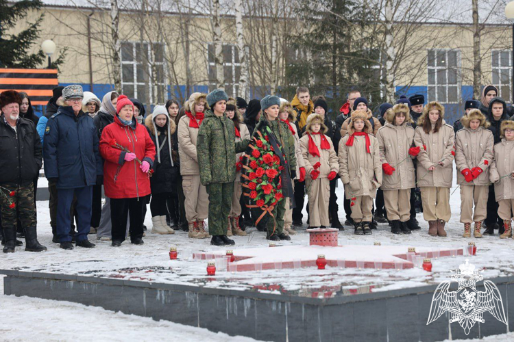 Подмосковные росгвардейцы почтили память россиян, исполнявших служебный долг за пределами Отечества