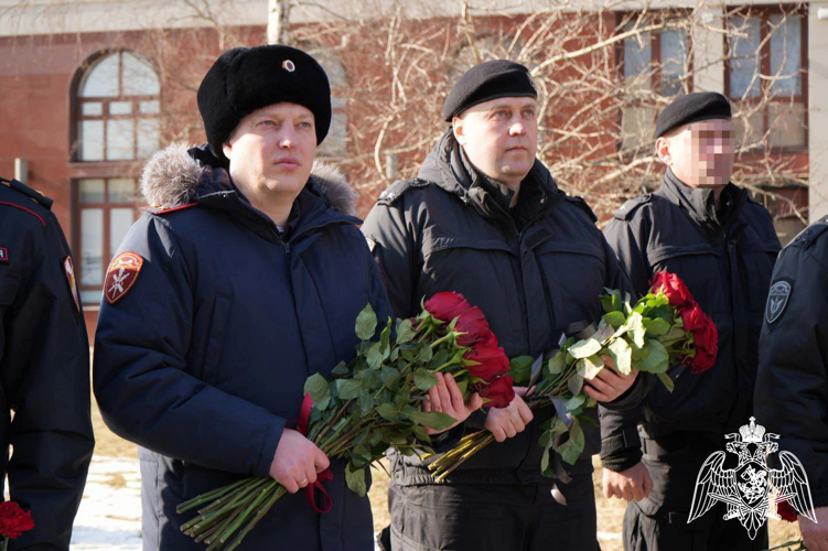 В Подмосковье почтили память сотрудников ОМОН «Пересвет» и «Русич», погибших при исполнении служебно-боевых задач