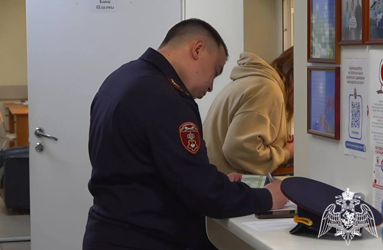 Сотрудники подмосковного главка Росгвардии приняли участие в донорской акции «От сердца к сердцу» (видео)