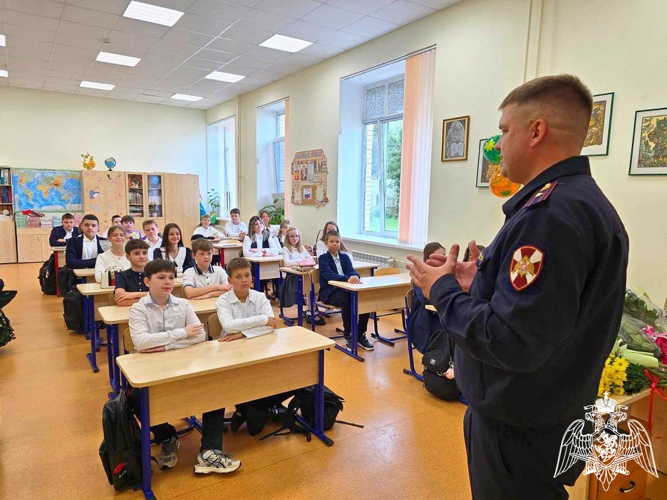 В Подмосковье росгвардейцы приняли участие в мероприятиях, посвящённых Дню солидарности в борьбе с терроризмом