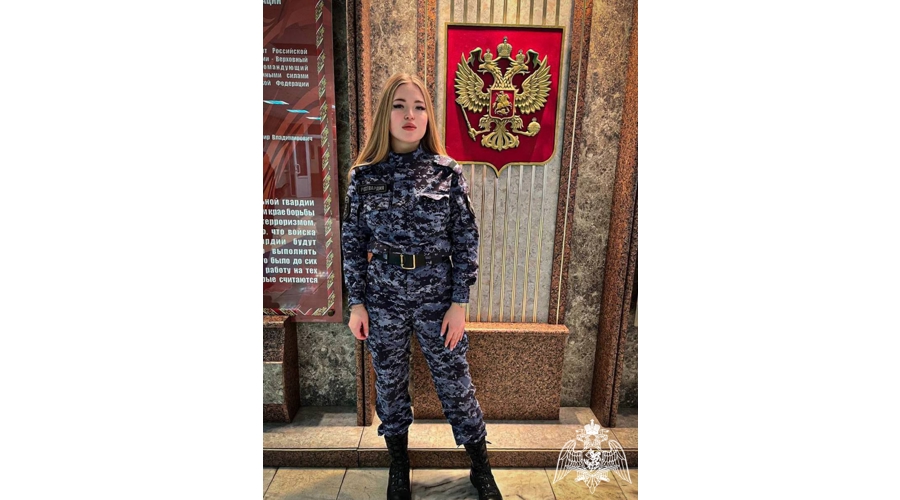 В Подмосковье сотрудница Росгвардии завоевала бронзу на этапе соревнований по конному спорту 