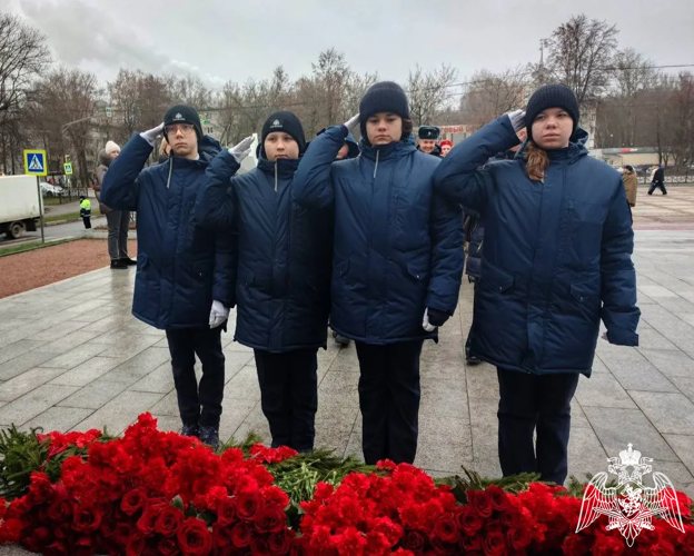 Росгвардейцы и кадеты почтили память героев битвы под Москвой в Подмосковье